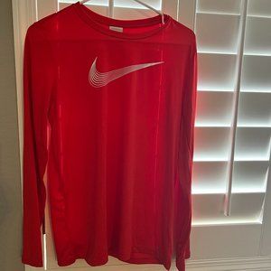 Boy's Nike XL Dri Fit long sleeve shirt